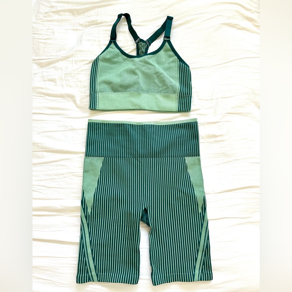 Ryka Workout Set -M, never worn